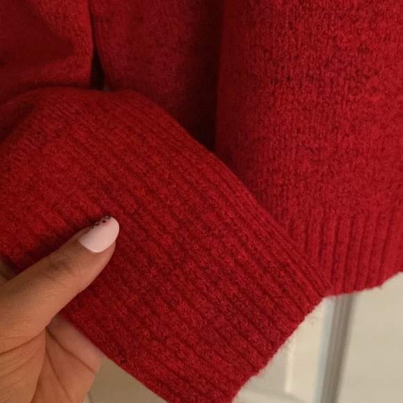 NWT WILD FABLE CROPPED SWEATER SIZE XL - Picture 5 of 7